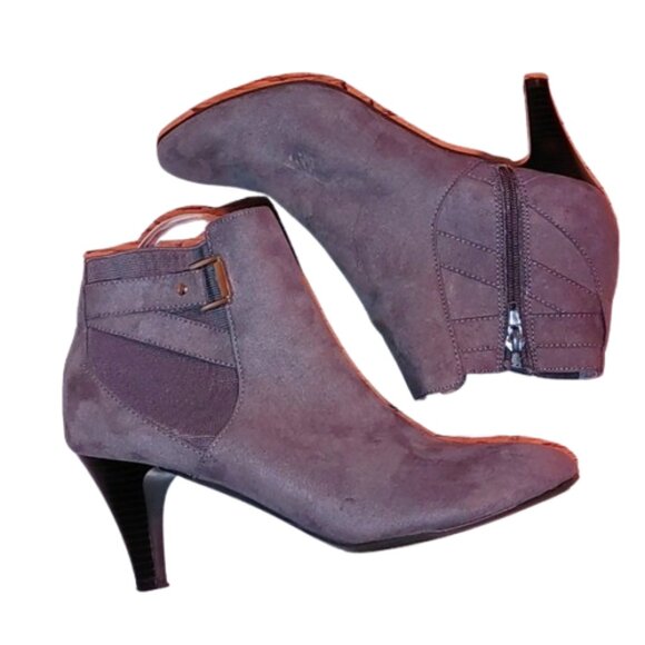 Dexflex comfort EUC gray ankle heel zipper booties shoes size US 9 - Picture 1 of 12